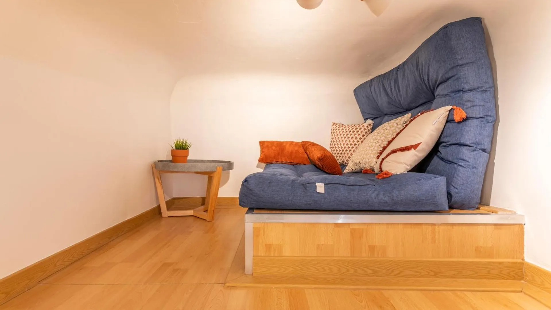 Studio Mezzanine Couronne Apartment Aix-en-Provence